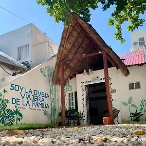 Hostel Grand Playa
